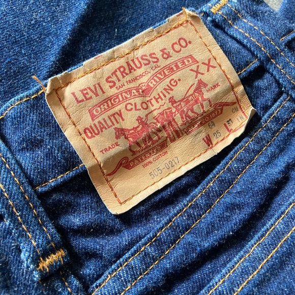 Vintage Levi Strauss 505-0217 W25 L31 Red Tag - Picture 3 of 3